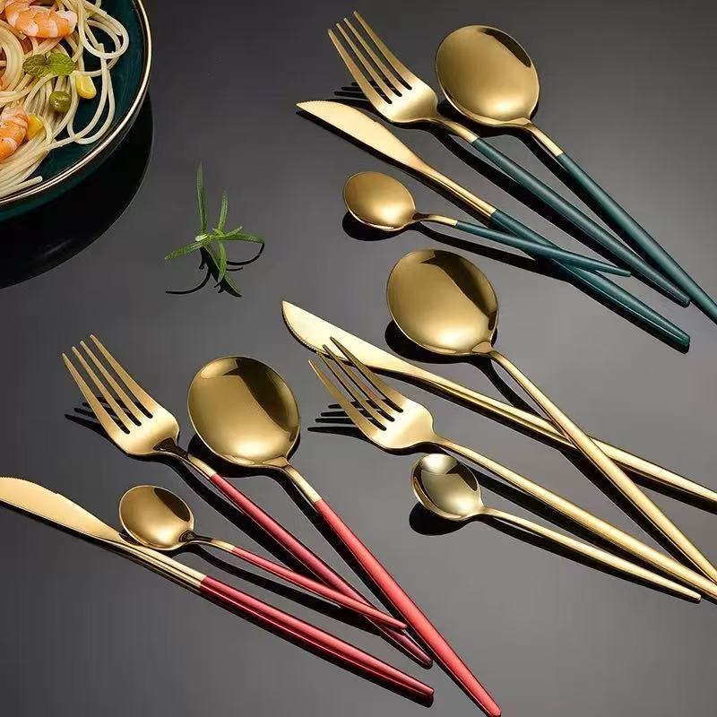 Stainless Steel Cutlery Set with Portuguese Gold Spray Painted Steak Knife, Fork, Spoon, and Tea Spoon 4-Piece Gift Pack