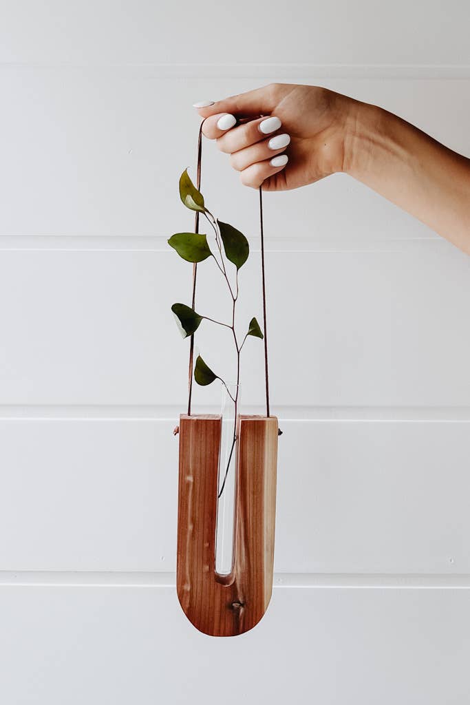 Blossom Hanging - Cedar