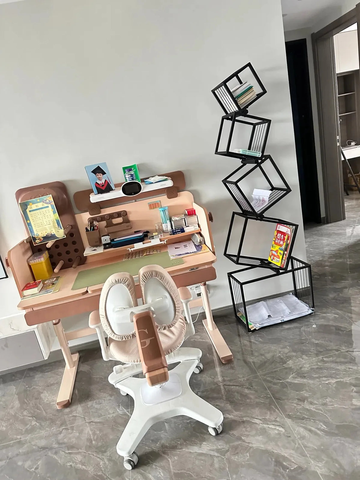 Modern Decor Iron Art Shelf