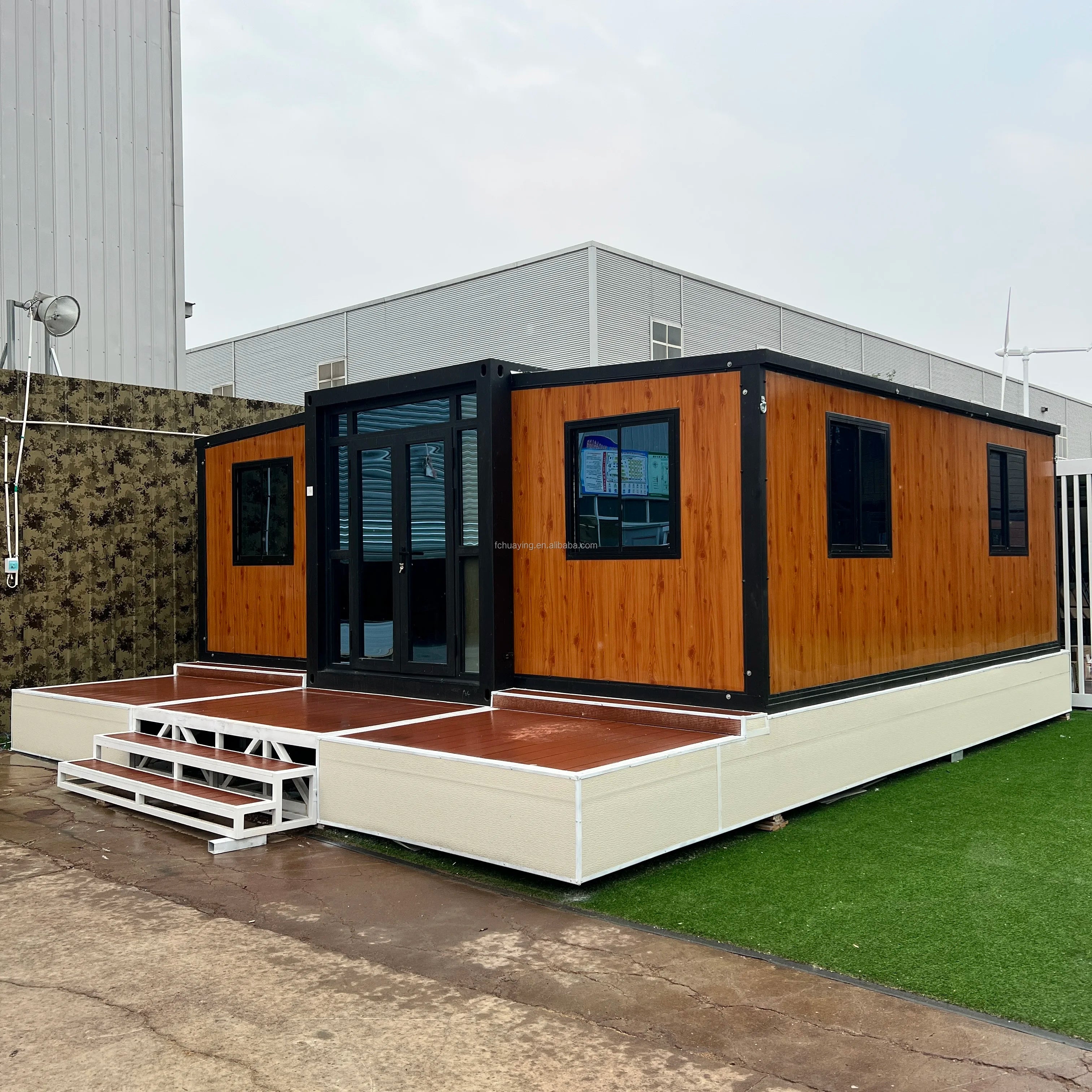 Customized China Factory Direct 20ft Luxury Container Homes Tiny House Prefab Modular House With Free Designs