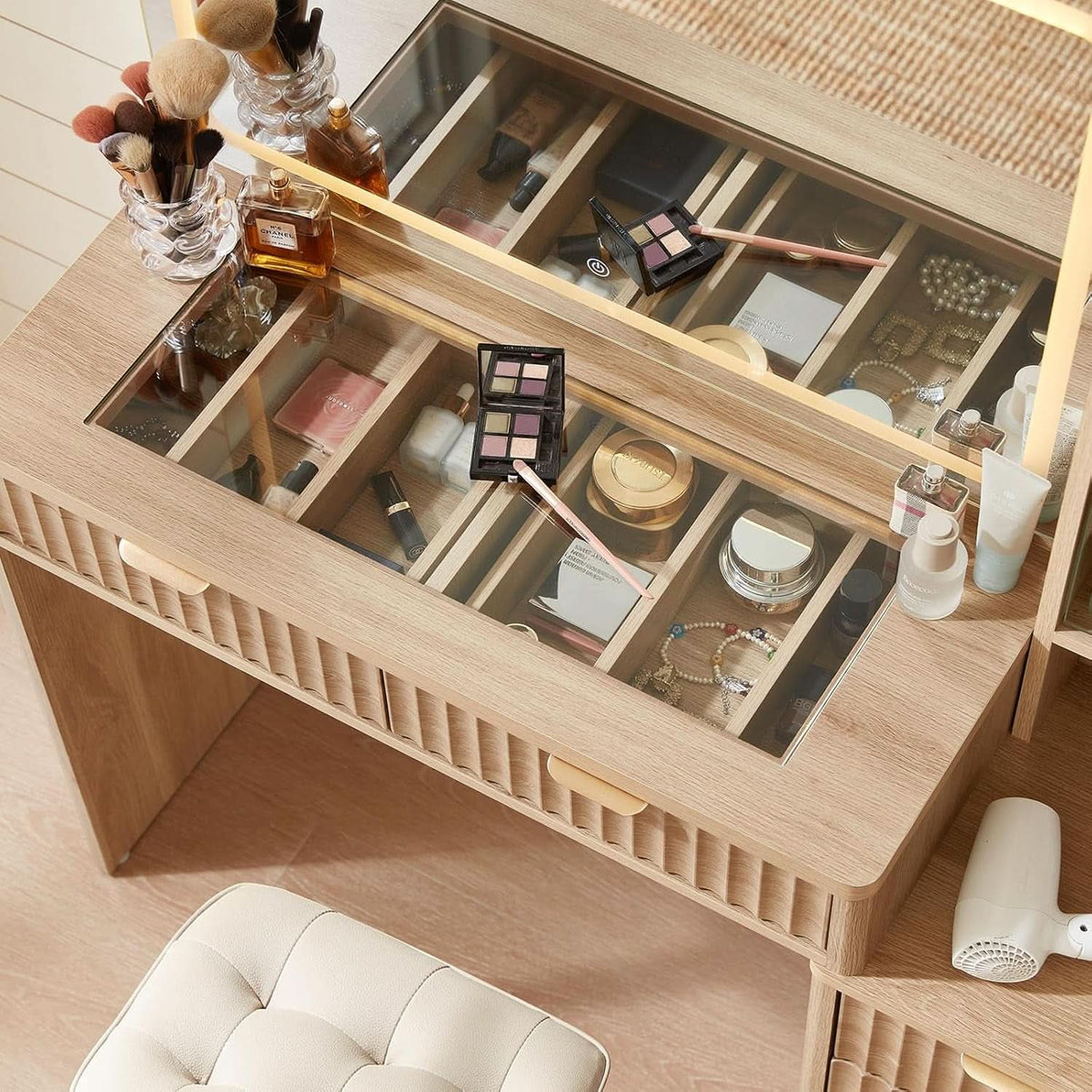 Vanity Desk With Mirror Illumination 43.5 Inch Bedroom