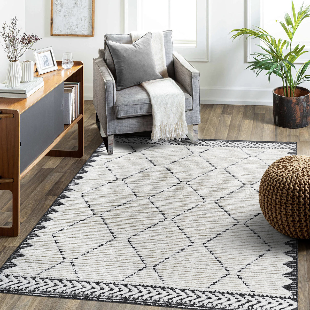 Naar Step Collection Cream/Anthracite Moroccan Area Rug