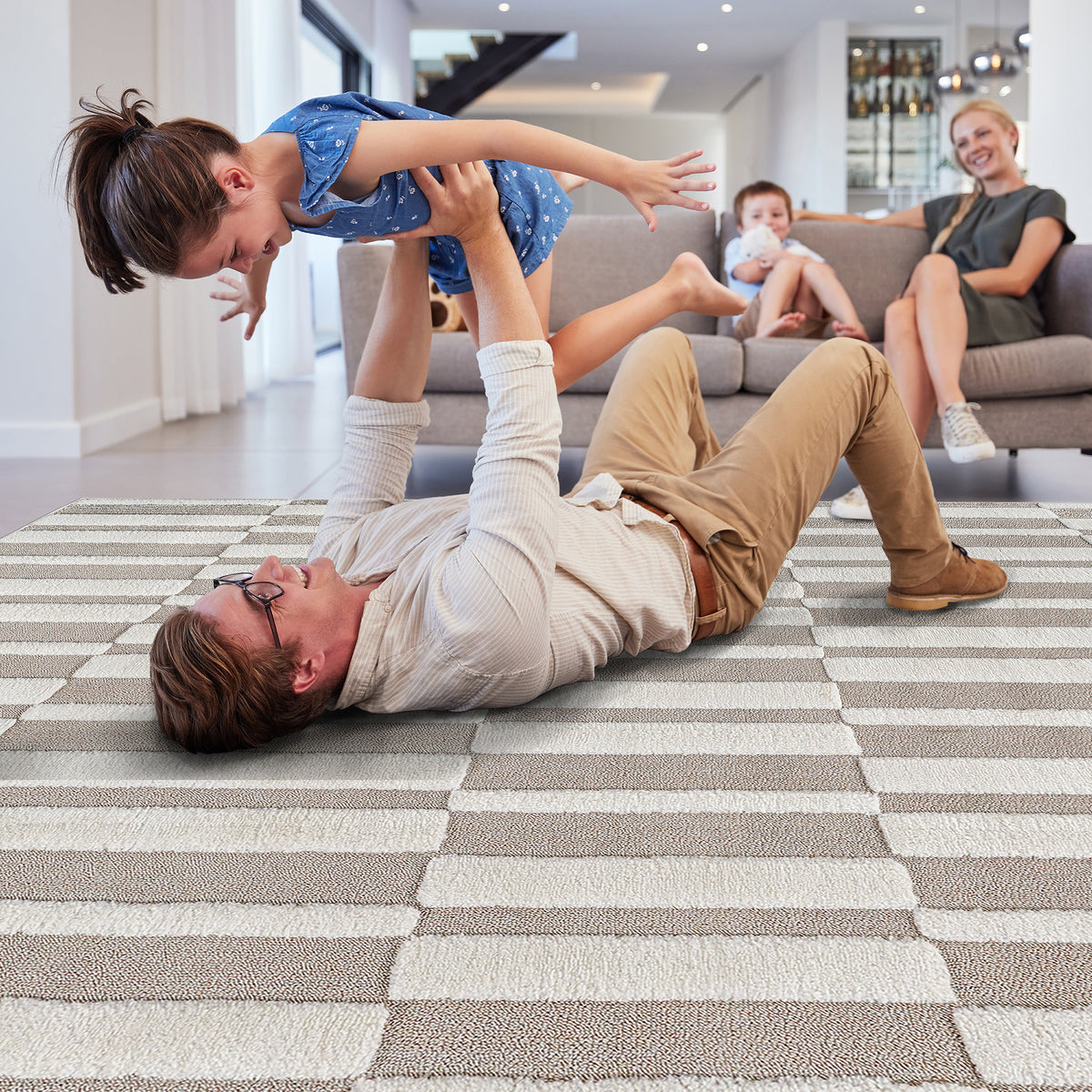 Naar Step Collection Beige/Cream Geometric Area Rug
