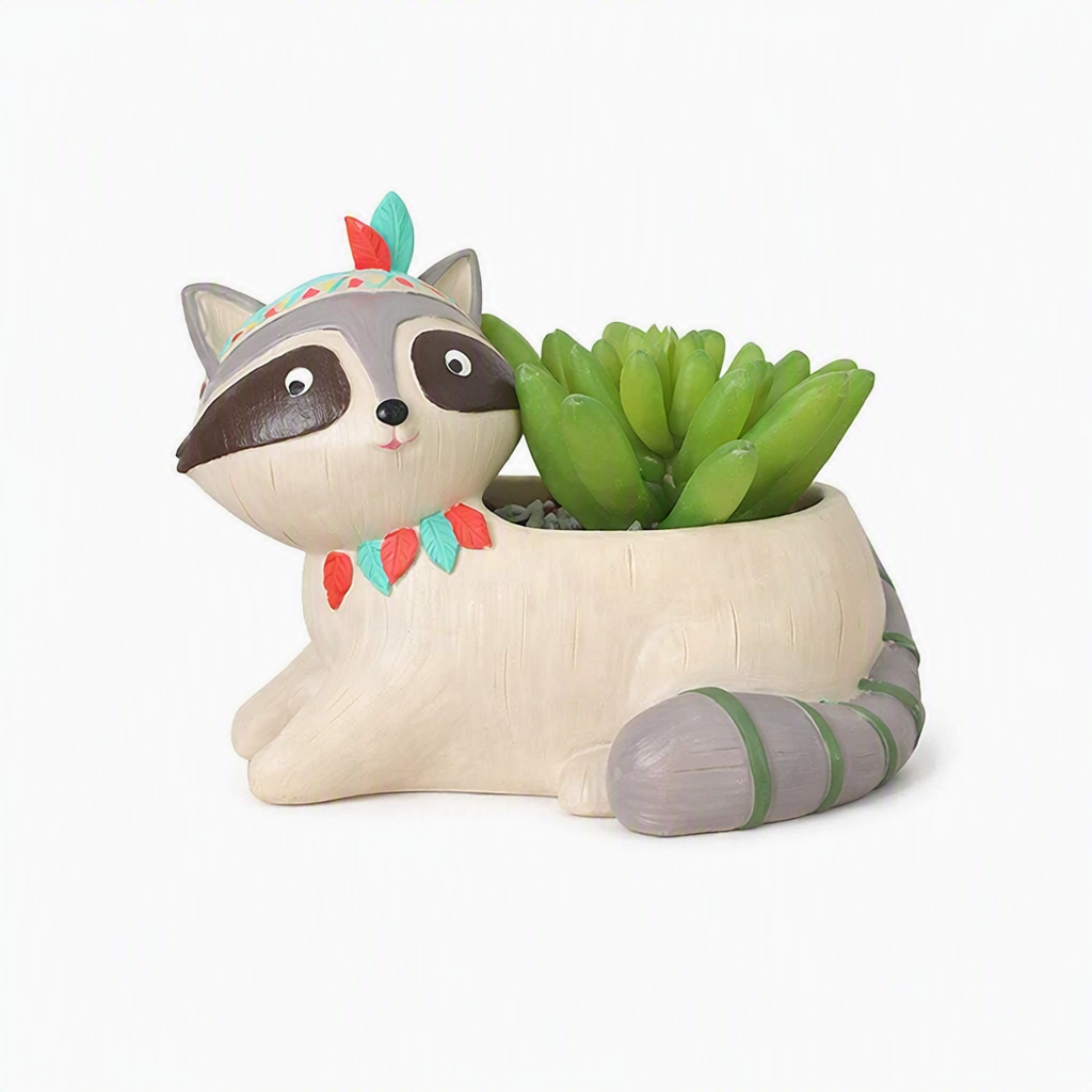 Beautiful Home Decor Figurines for Table Shelf and Cabinet Display